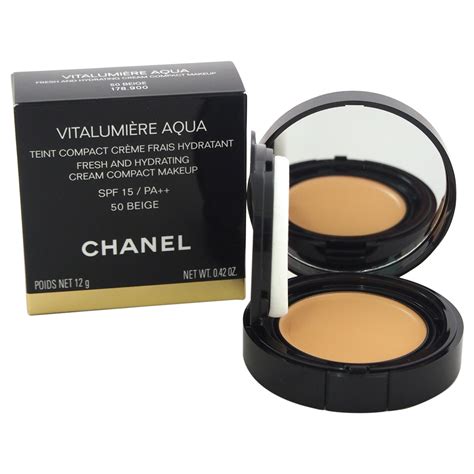 chanel teint-grundierungen vitalumière aqua compact crème foundation|chanel vitalumiere reviews.